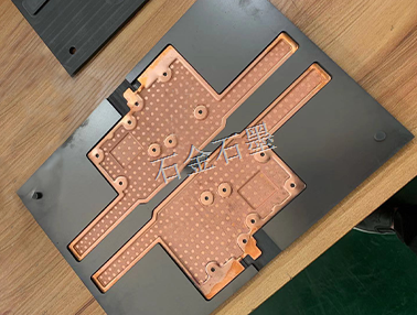 VC均熱板的工作原理是什么？